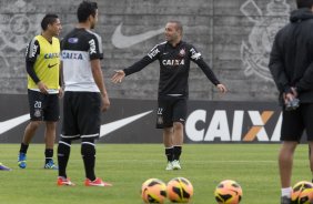 Durante o treino desta manh no CT Joaquim Grava, no Parque Ecolgico do Tiete. O prximo jogo da equipe ser amanh, domingo, dia 06/10, contra o Atltico-MG, no estdio Independncia, vlido pela 26 rodada do Campeonato Brasileiro de 2013