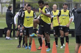 Durante o treino desta manh no CT Joaquim Grava, no Parque Ecolgico do Tiete. O prximo jogo da equipe ser amanh, domingo, dia 06/10, contra o Atltico-MG, no estdio Independncia, vlido pela 26 rodada do Campeonato Brasileiro de 2013