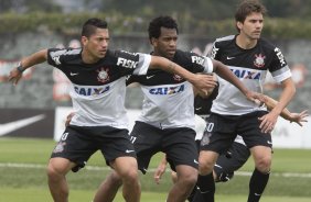 Durante o treino desta manhã no CT Joaquim Grava, no Parque Ecológico do Tiete. O próximo jogo da equipe será amanhã, domingo, dia 06/10, contra o Atlético-MG, no estádio Independência, válido pela 26ª rodada do Campeonato Brasileiro de 2013