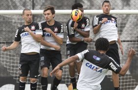Durante o treino desta manhã no CT Joaquim Grava, no Parque Ecológico do Tiete. O próximo jogo da equipe será amanhã, domingo, dia 06/10, contra o Atlético-MG, no estádio Independência, válido pela 26ª rodada do Campeonato Brasileiro de 2013