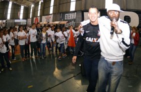 Corinthians recebe menores carentes para a festa do dia das crianças no ginásio Bernardão no Parque São Jorge. 07 de Outubro de 2013, São Paulo, São Paulo, Brasil
