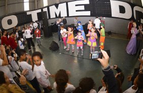 Corinthians recebe menores carentes para a festa do dia das crianças no ginásio Bernardão no Parque São Jorge. 07 de Outubro de 2013, São Paulo, São Paulo, Brasil