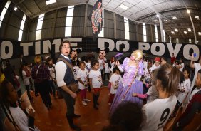 Corinthians recebe menores carentes para a festa do dia das crianças no ginásio Bernardão no Parque São Jorge. 07 de Outubro de 2013, São Paulo, São Paulo, Brasil