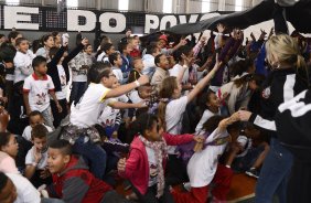 Corinthians recebe menores carentes para a festa do dia das crianças no ginásio Bernardão no Parque São Jorge. 07 de Outubro de 2013, São Paulo, São Paulo, Brasil