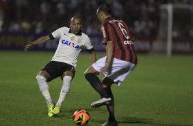 Durante a partida entre Corinthians x Atltico-PR, realizada esta noite no estdio Estdio Romildo Vitor Gomes Ferreira, em Mogi Mirim, vlida pela 27 rodada do Campeonato Brasileiro de 2013