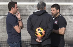 Durante o treino desta tarde no CT Joaquim Grava, no Parque Ecolgico do Tiete. O prximo jogo da equipe ser domingo, dia 13/10, contra o So Paulo, no estdio do Morumbi, vlido pela 28 rodada do Campeonato Brasileiro de 2013