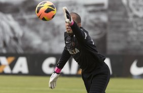 Durante o treino desta manhã no CT Joaquim Grava, no Parque Ecológico do Tiete. O próximo jogo da equipe será amanhã, domingo, dia 13/10, contra o São Paulo, no estádio do Morumbi, válido pela 28ª rodada do Campeonato Brasileiro de 2013
