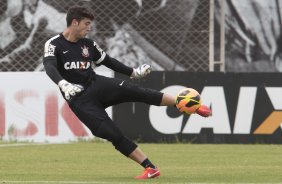 Durante o treino desta manhã no CT Joaquim Grava, no Parque Ecológico do Tiete. O próximo jogo da equipe será amanhã, domingo, dia 13/10, contra o São Paulo, no estádio do Morumbi, válido pela 28ª rodada do Campeonato Brasileiro de 2013