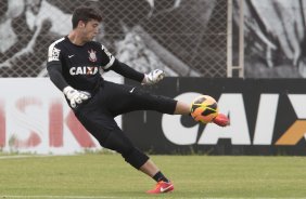 Durante o treino desta manh no CT Joaquim Grava, no Parque Ecolgico do Tiete. O prximo jogo da equipe ser amanh, domingo, dia 13/10, contra o So Paulo, no estdio do Morumbi, vlido pela 28 rodada do Campeonato Brasileiro de 2013