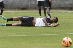 Durante o treino desta manhã no CT Joaquim Grava, no Parque Ecológico do Tiete. O próximo jogo da equipe será amanhã, domingo, dia 13/10, contra o São Paulo, no estádio do Morumbi, válido pela 28ª rodada do Campeonato Brasileiro de 2013