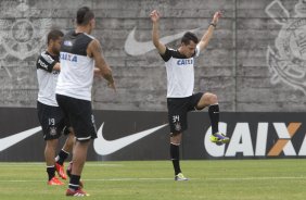 Durante o treino desta manhã no CT Joaquim Grava, no Parque Ecológico do Tiete. O próximo jogo da equipe será amanhã, domingo, dia 13/10, contra o São Paulo, no estádio do Morumbi, válido pela 28ª rodada do Campeonato Brasileiro de 2013