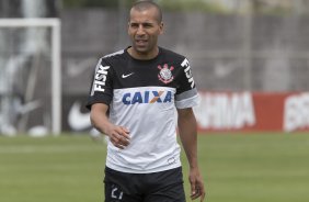 Durante o treino desta manh no CT Joaquim Grava, no Parque Ecolgico do Tiete. O prximo jogo da equipe ser amanh, domingo, dia 13/10, contra o So Paulo, no estdio do Morumbi, vlido pela 28 rodada do Campeonato Brasileiro de 2013