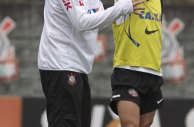 Durante o treino desta manh no CT Joaquim Grava, no Parque Ecolgico do Tiete. O prximo jogo da equipe ser amanh, domingo, dia 13/10, contra o So Paulo, no estdio do Morumbi, vlido pela 28 rodada do Campeonato Brasileiro de 2013