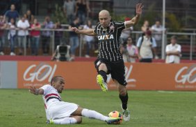 Durante a partida entre So Paulo x Corinthians, realizada esta tarde no estdio do Morumbi, vlida pela 28 rodada do Campeonato Brasileiro de 2013