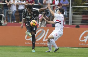 Durante a partida entre So Paulo x Corinthians, realizada esta tarde no estdio do Morumbi, vlida pela 28 rodada do Campeonato Brasileiro de 2013
