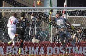 Durante a partida entre So Paulo x Corinthians, realizada esta tarde no estdio do Morumbi, vlida pela 28 rodada do Campeonato Brasileiro de 2013