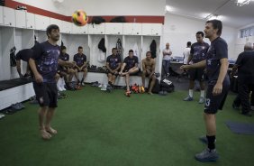 Nos vestiários antes da partida entre São Paulo x Corinthians, realizada esta tarde no estádio do Morumbi, válida pela 28ª rodada do Campeonato Brasileiro de 2013