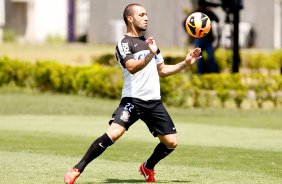 Guilherme do Corinthians durante treino realizado no CT Joaquimm Grava