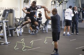 Durante o treino desta manh no CT Joaquim Grava, no Parque Ecolgico do Tiete. O prximo jogo da equipe ser domingo, dia 10/11, contra o Fluminense, no estdio da Fonte Luminosa, em Araraquara/SP, vlido pela 33 rodada do Campeonato Brasileiro de 2013