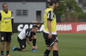 Durante o treino desta manh no CT Joaquim Grava, no Parque Ecolgico do Tiete. O prximo jogo da equipe ser domingo, dia 10/11, contra o Fluminense, no estdio da Fonte Luminosa, em Araraquara/SP, vlido pela 33 rodada do Campeonato Brasileiro de 2013