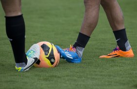 Durante o treino desta manhã no CT Joaquim Grava, no Parque Ecológico do Tiete. O próximo jogo da equipe será domingo, dia 10/11, contra o Fluminense, no estádio da Fonte Luminosa, em Araraquara/SP, válido pela 33ª rodada do Campeonato Brasileiro de 2013