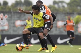 Durante o treino desta manh no CT Joaquim Grava, no Parque Ecolgico do Tiete. O prximo jogo da equipe ser domingo, dia 10/11, contra o Fluminense, no estdio da Fonte Luminosa, em Araraquara/SP, vlido pela 33 rodada do Campeonato Brasileiro de 2013