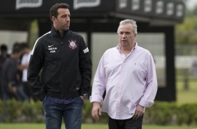 Durante o treino desta manh no CT Joaquim Grava, no Parque Ecolgico do Tiete. O prximo jogo da equipe ser domingo, dia 10/11, contra o Fluminense, no estdio da Fonte Luminosa, em Araraquara/SP, vlido pela 33 rodada do Campeonato Brasileiro de 2013