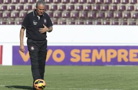 Durante o treino desta tarde no estdio da Fonte Luminosa em Araraquara. O prximo jogo da equipe ser amanh, domingo, dia 10/11, contra o Fluminense, no mesmo estdio, vlido pela 33 rodada do Campeonato Brasileiro de 2013