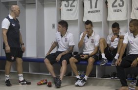 Nos vestirios antes da partida entre Corinthians x Fluminense, realizada esta noite no estdio da Fonte Luminosa, em Araraquara, vlido pela 33 rodada do Campeonato Brasileiro de 2013