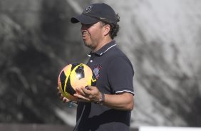 Durante o treino desta tarde no CT Joaquim Grava, no Parque Ecológico do Tiete. O próximo jogo da equipe será domingo, dia 17/11, contra o Vasco/RJ, no estádio do Pacaembu, válido pela 35ª rodada do Campeonato Brasileiro de 2013