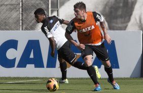 Durante o treino desta tarde no CT Joaquim Grava, no Parque Ecolgico do Tiete. O prximo jogo da equipe ser domingo, dia 17/11, contra o Vasco/RJ, no estdio do Pacaembu, vlido pela 35 rodada do Campeonato Brasileiro de 2013