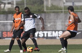 Durante o treino desta tarde no CT Joaquim Grava, no Parque Ecolgico do Tiete. O prximo jogo da equipe ser domingo, dia 17/11, contra o Vasco/RJ, no estdio do Pacaembu, vlido pela 35 rodada do Campeonato Brasileiro de 2013