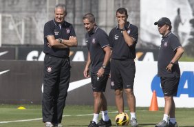 Durante o treino desta tarde no CT Joaquim Grava, no Parque Ecolgico do Tiete. O prximo jogo da equipe ser domingo, dia 17/11, contra o Vasco/RJ, no estdio do Pacaembu, vlido pela 35 rodada do Campeonato Brasileiro de 2013