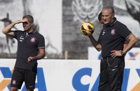 Durante o treino desta tarde no CT Joaquim Grava, no Parque Ecolgico do Tiete. O prximo jogo da equipe ser domingo, dia 17/11, contra o Vasco/RJ, no estdio do Pacaembu, vlido pela 35 rodada do Campeonato Brasileiro de 2013