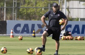 Durante o treino desta tarde no CT Joaquim Grava, no Parque Ecológico do Tiete. O próximo jogo da equipe será domingo, dia 17/11, contra o Vasco/RJ, no estádio do Pacaembu, válido pela 35ª rodada do Campeonato Brasileiro de 2013