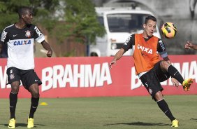 Durante o treino desta tarde no CT Joaquim Grava, no Parque Ecológico do Tiete. O próximo jogo da equipe será domingo, dia 17/11, contra o Vasco/RJ, no estádio do Pacaembu, válido pela 35ª rodada do Campeonato Brasileiro de 2013