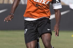 Durante o treino desta tarde no CT Joaquim Grava, no Parque Ecolgico do Tiete. O prximo jogo da equipe ser domingo, dia 17/11, contra o Vasco/RJ, no estdio do Pacaembu, vlido pela 35 rodada do Campeonato Brasileiro de 2013