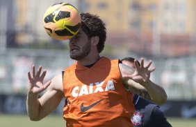 O presidente Mario Gobbi anuncia a saida do tcnico Tite aps o durante o treino desta manh no CT Joaquim Grava, no Parque Ecolgico do Tiete. O prximo jogo da equipe ser domingo, dia 17/11, contra o Vasco/RJ, no estdio do Pacaembu, vlido pela 35 rodada do Campeonato Brasileiro de 2013