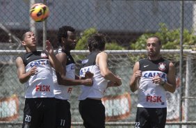 Durante o durante o treino desta manh no CT Joaquim Grava, no Parque Ecolgico do Tiete. O prximo jogo da equipe ser amanh, domingo, dia 17/11, contra o Vasco/RJ, no estdio do Pacaembu, vlido pela 35 rodada do Campeonato Brasileiro de 2013