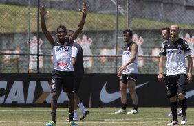 Durante o durante o treino desta manh no CT Joaquim Grava, no Parque Ecolgico do Tiete. O prximo jogo da equipe ser amanh, domingo, dia 17/11, contra o Vasco/RJ, no estdio do Pacaembu, vlido pela 35 rodada do Campeonato Brasileiro de 2013