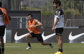 Durante o durante o treino desta manh no CT Joaquim Grava, no Parque Ecolgico do Tiete. O prximo jogo da equipe ser amanh, domingo, dia 17/11, contra o Vasco/RJ, no estdio do Pacaembu, vlido pela 35 rodada do Campeonato Brasileiro de 2013