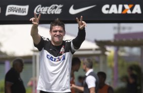 Durante o durante o treino desta manhã no CT Joaquim Grava, no Parque Ecológico do Tiete. O próximo jogo da equipe será amanhã, domingo, dia 17/11, contra o Vasco/RJ, no estádio do Pacaembu, válido pela 35ª rodada do Campeonato Brasileiro de 2013