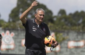 Durante o durante o treino desta manhã no CT Joaquim Grava, no Parque Ecológico do Tiete. O próximo jogo da equipe será amanhã, domingo, dia 17/11, contra o Vasco/RJ, no estádio do Pacaembu, válido pela 35ª rodada do Campeonato Brasileiro de 2013