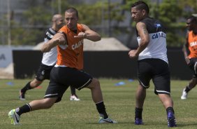 Durante o durante o treino desta manhã no CT Joaquim Grava, no Parque Ecológico do Tiete. O próximo jogo da equipe será amanhã, domingo, dia 17/11, contra o Vasco/RJ, no estádio do Pacaembu, válido pela 35ª rodada do Campeonato Brasileiro de 2013