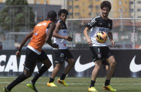 Durante o durante o treino desta manh no CT Joaquim Grava, no Parque Ecolgico do Tiete. O prximo jogo da equipe ser amanh, domingo, dia 17/11, contra o Vasco/RJ, no estdio do Pacaembu, vlido pela 35 rodada do Campeonato Brasileiro de 2013