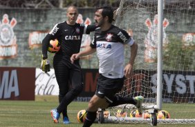 Durante o treino desta manhã no CT Joaquim Grava, no Parque Ecológico do Tiete. O próximo jogo da equipe será domingo, dia 24/11, contra o Flamengo, no estádio do Maracanã, válido pela 36ª rodada do Campeonato Brasileiro de 2013
