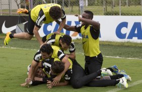 Durante o treino desta tarde no CT Joaquim Grava, no Parque Ecolgico do Tiete. O prximo jogo da equipe ser domingo, dia 24/11, contra o Flamengo, no estdio do Maracan, vlido pela 36 rodada do Campeonato Brasileiro de 2013