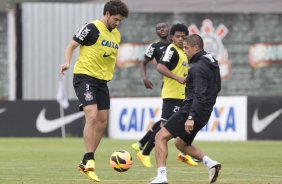 Durante o treino desta tarde no CT Joaquim Grava, no Parque Ecolgico do Tiete. O prximo jogo da equipe ser domingo, dia 24/11, contra o Flamengo, no estdio do Maracan, vlido pela 36 rodada do Campeonato Brasileiro de 2013