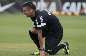 Durante o treino desta tarde no CT Joaquim Grava, no Parque Ecolgico do Tiete. O prximo jogo da equipe ser domingo, dia 24/11, contra o Flamengo, no estdio do Maracan, vlido pela 36 rodada do Campeonato Brasileiro de 2013