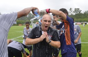 Corinthians campeao. Final do Campeonato Paulista sub 15. 23 de Novembro de 2013, Cotia, São Paulo, Brasil